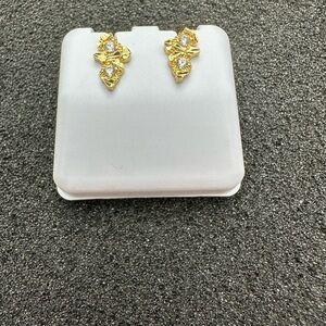 New in the box with price tag Gold plated cz Nugget pushback stud Earrings